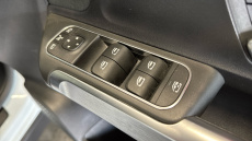 Mercedes-Benz GLB 200 AMG Line Premium 5dr 7G-Tronic Petrol Estate